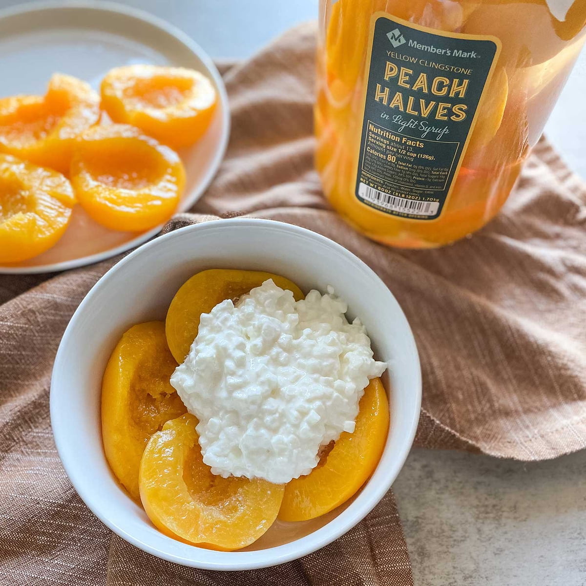 미국직구 멤버스마크 1.7kg / Member's Mark Yellow Clingstone Peach Halves in Light Syrup, 1.7kg 3