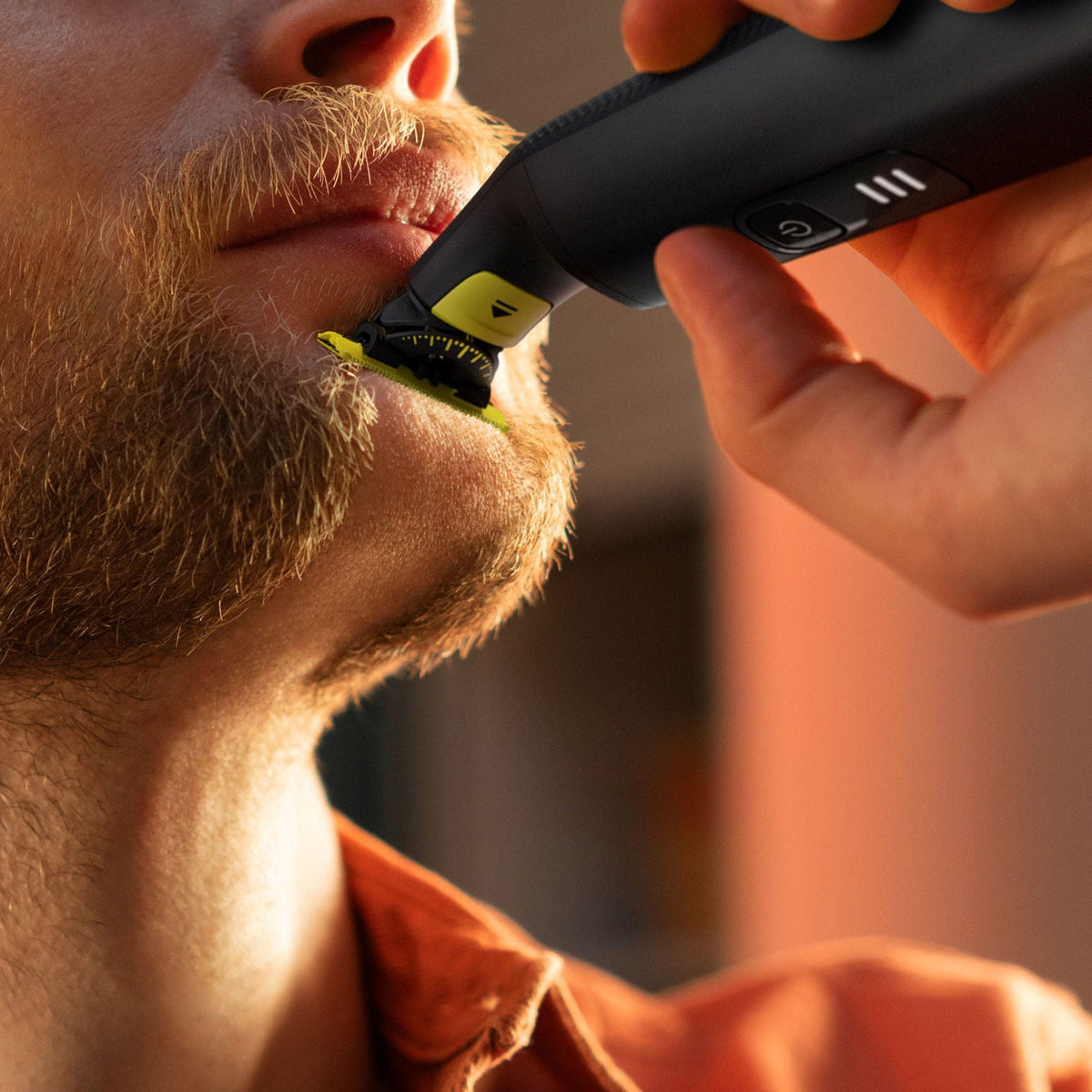 미국직구 필립스 / Philips Norelco OneBlade 360 Pro Face + Body Hybrid Electric Trimmer a 4