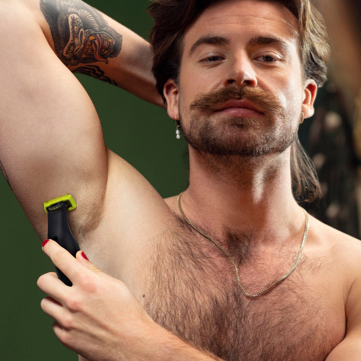 미국직구 필립스 / Philips Norelco OneBlade 360 Pro Face + Body Hybrid Electric Trimmer a 5