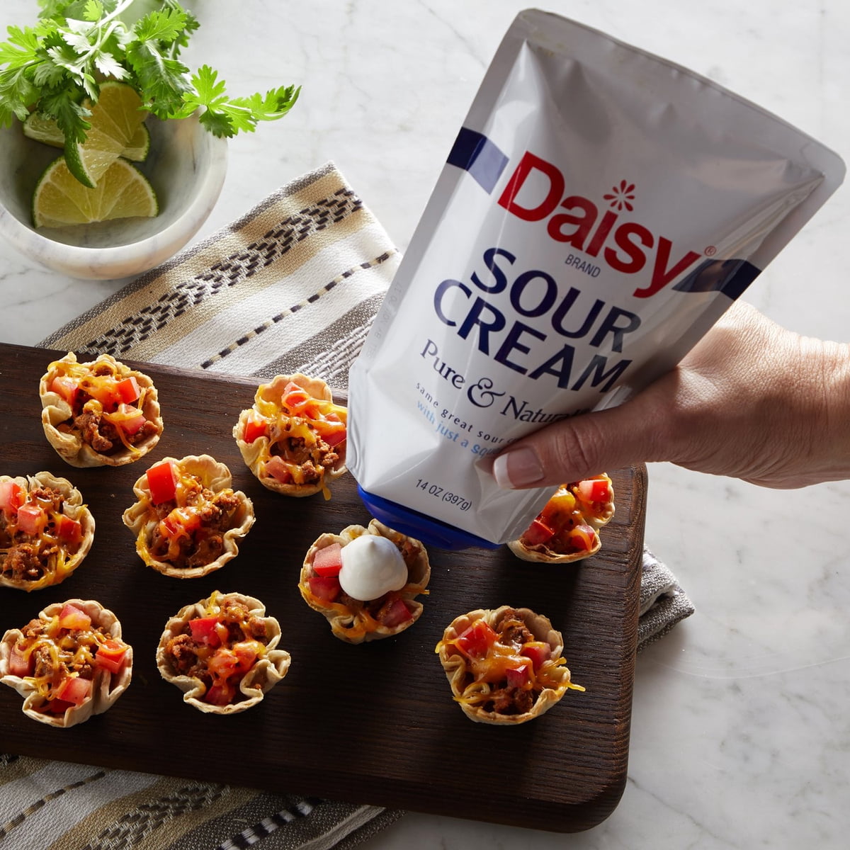 미국직구 Daisy Brand Pure 414ml / Daisy Brand Pure and Natural Sour Cream, 414ml, 2 pk. 4