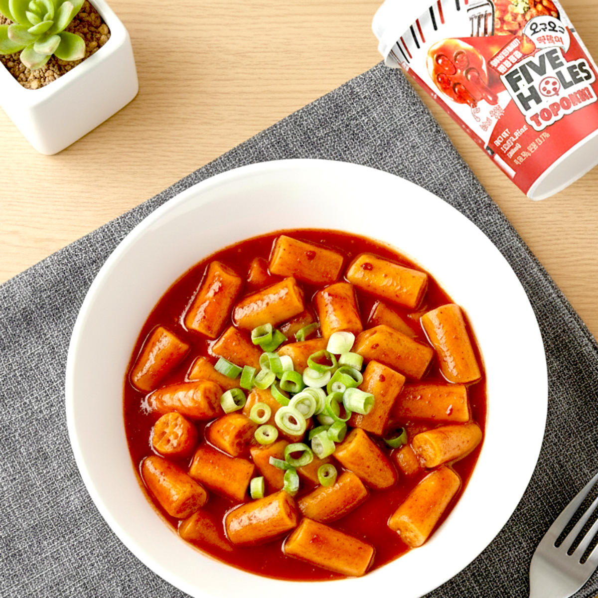 미국직구 Five Holes Topokki 112g 2팩 / Five Holes Topokki Sweet & Spicy Flavor, Instant Korean  4