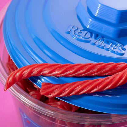 미국직구 Red Vines Twists, Original Red Licorice Candy, 5.5 lbs